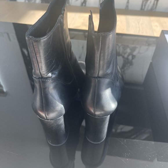 Amazon Platform Boot
ASH - Picture 4 of 10